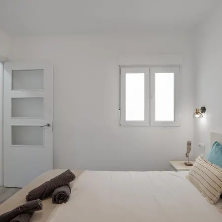 Casa Us بيت للعطل أريناغا